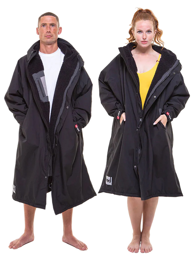 RED PADDLE CO PRO CHANGING ROBE EVO LONG SLEEVE – BLACK RED PADDLE CO PRO CHANGING ROBE EVO LONG SLEEVE – BLACK