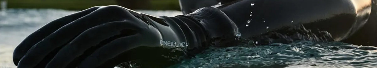 Wetsuit gloves