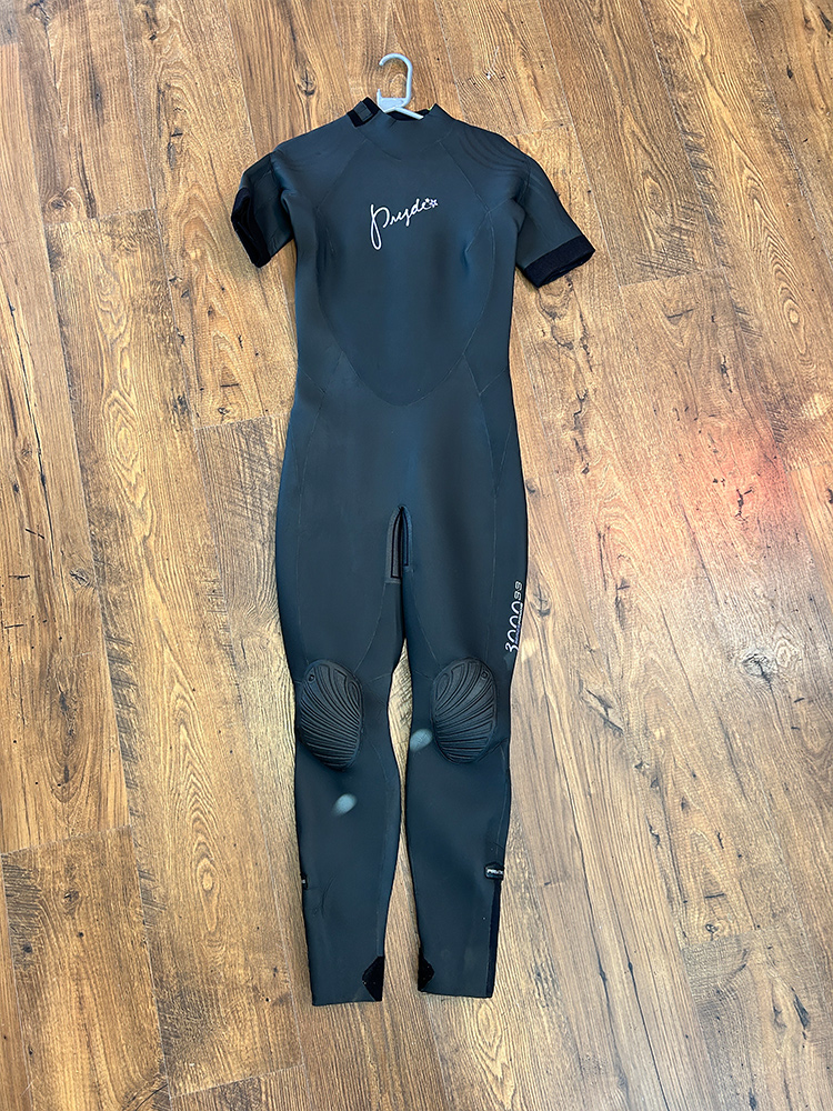 Neil Pryde 3/2 Women’s LT/40T #014 £35 Neil Pryde 3/2 Women’s LT/40T #014 £35
