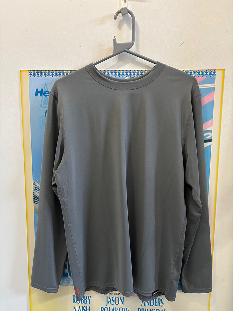 Dakine Mens L/S Rash Vest - Grey Dakine Mens L/S Rash Vest - Grey