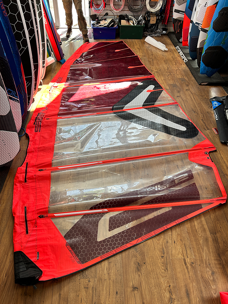 Second Hand Severne Foil Glide 2 8m (RDM cams) Second Hand Severne Foil Glide 2 8m (RDM cams)